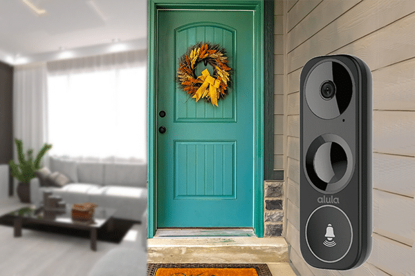 5 Reasons Why a Video Doorbell is a Great Gift